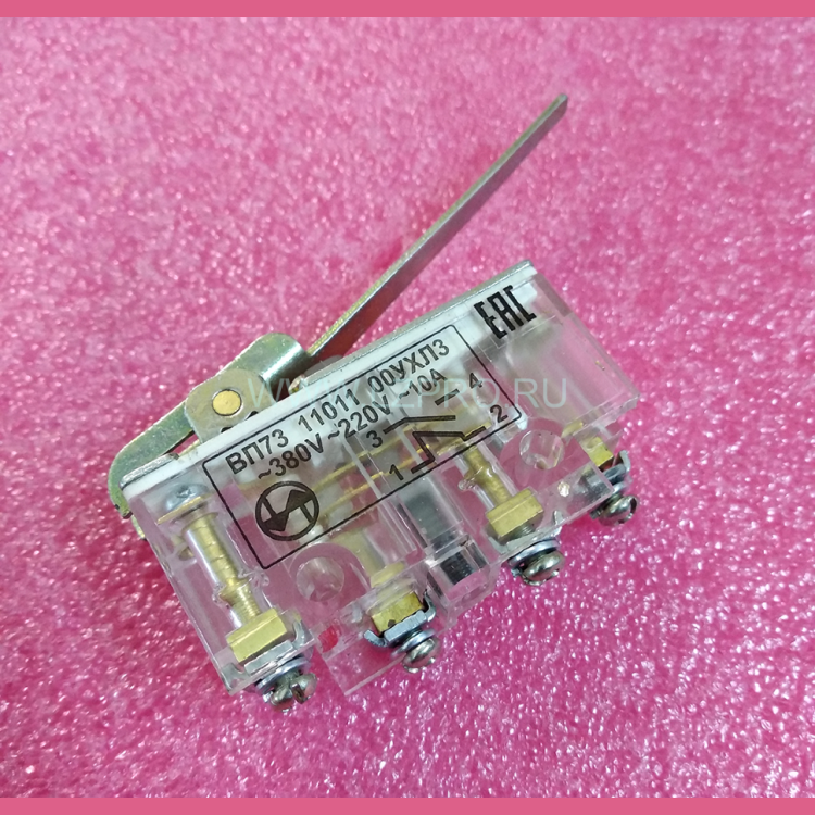 Выключатель путевой ВП73 11011 00УХЛ3 (с рычагом)