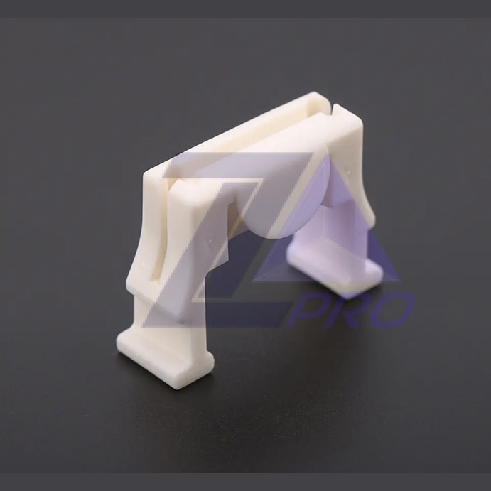 Башмак дверей 32x11x30mm type D Kone