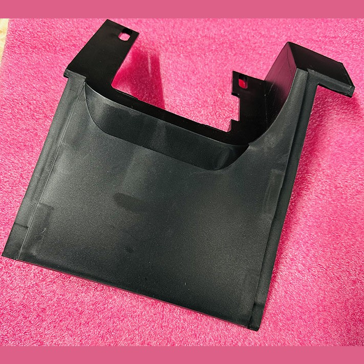 Панель фронтальная (обрамление) устья поручня правая 506NCE/606NCT GAB438BNX3 Otis