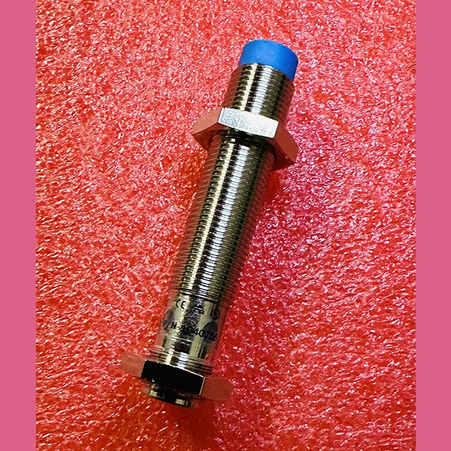 Индуктивный датчик тормоза IME12-04NNSZCOS SICK KM4061096H01 Kone