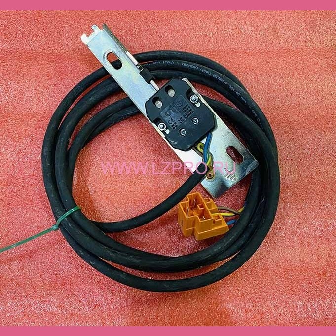 Комплект выключателя ДШ FAA23400J21 Otis