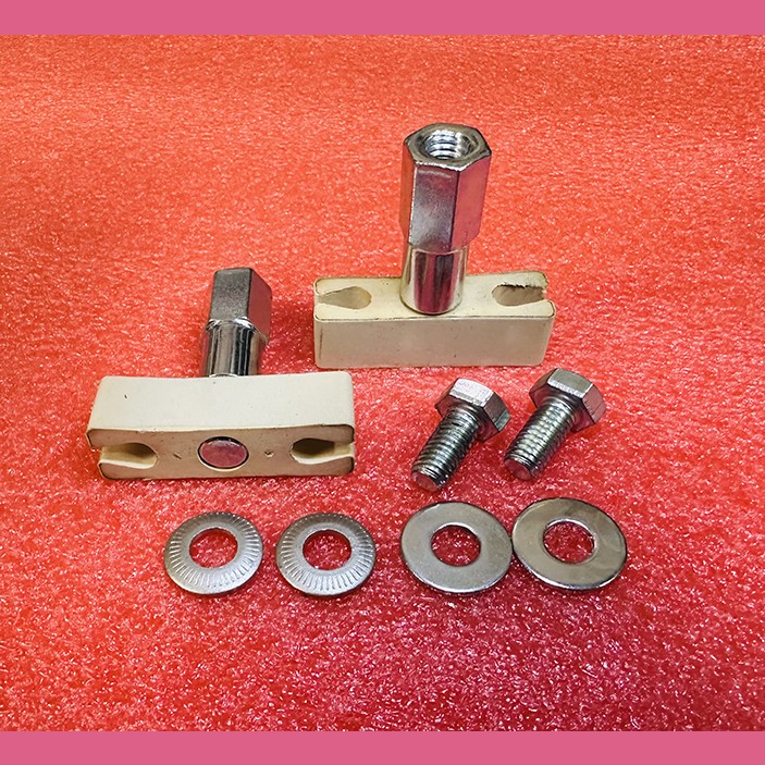 Комлект башмаков дверей (2шт.) AGH-01P000000 Fermator