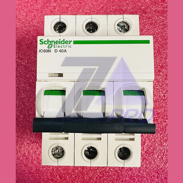 Автоматический выключатель 3P iC60N D40A Schneider Electric