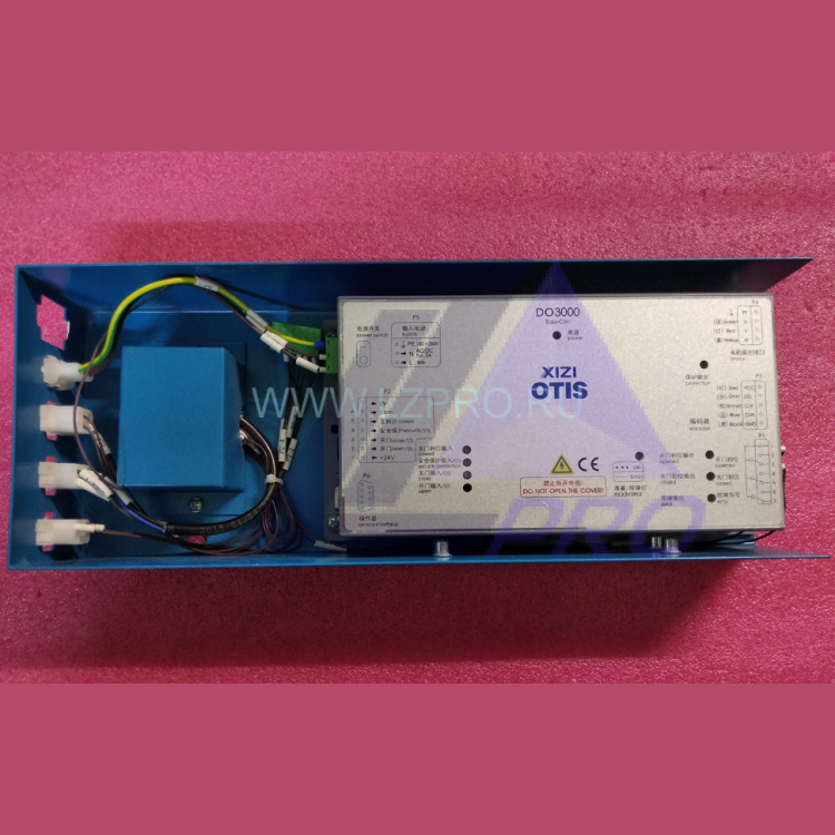 Блок управления приводом дверей DO3000 XIZI OTIS XAA24360AR1