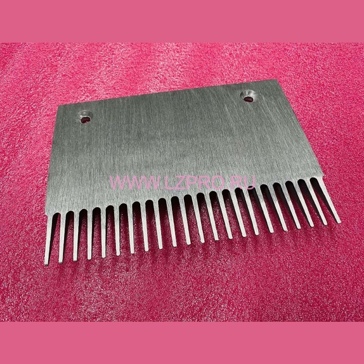 Гребенка центральная 22 зуба траволатора XOP-NC 199х145мм XAA453AV2 Otis