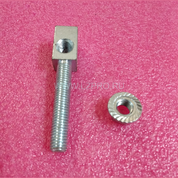 Шпилька подвеса створок дверей шахты 3201.05.6051 Selcom