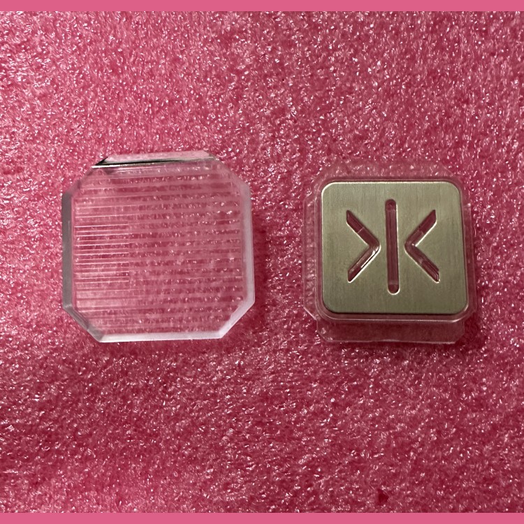 Нажимной элемент >I< квадратный (высокий держатель) KM51027511V KONE