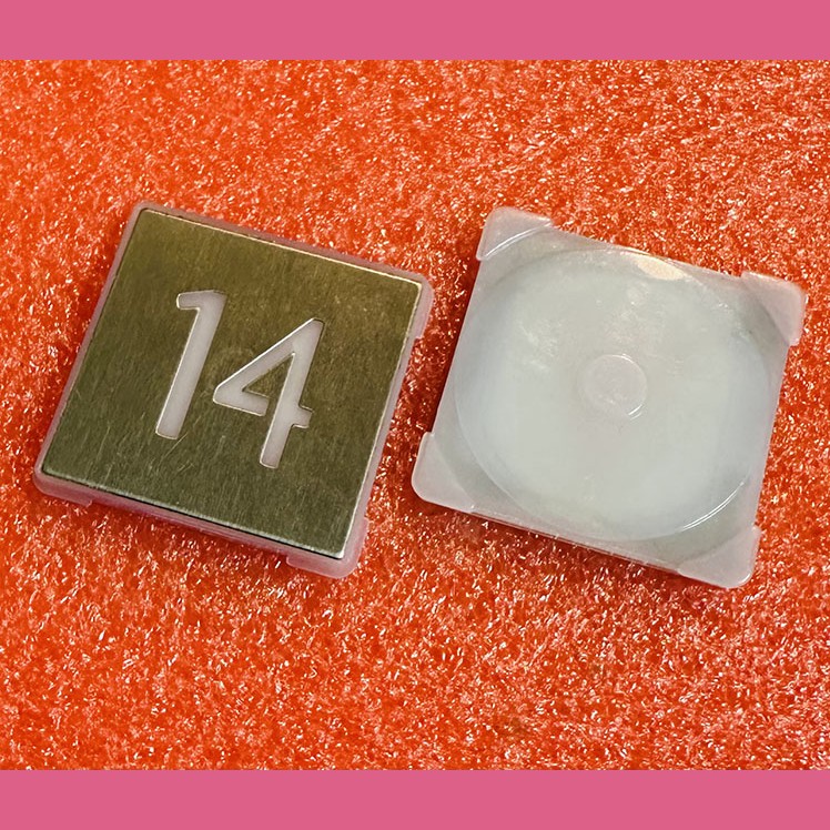 Нажимной элемент кнопки приказа "14" KM857811G014 Kone