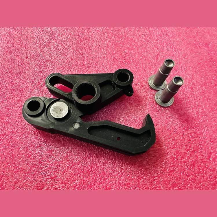 Качалка крюк левой отводки с осями CDL.VF00CI000 Fermator