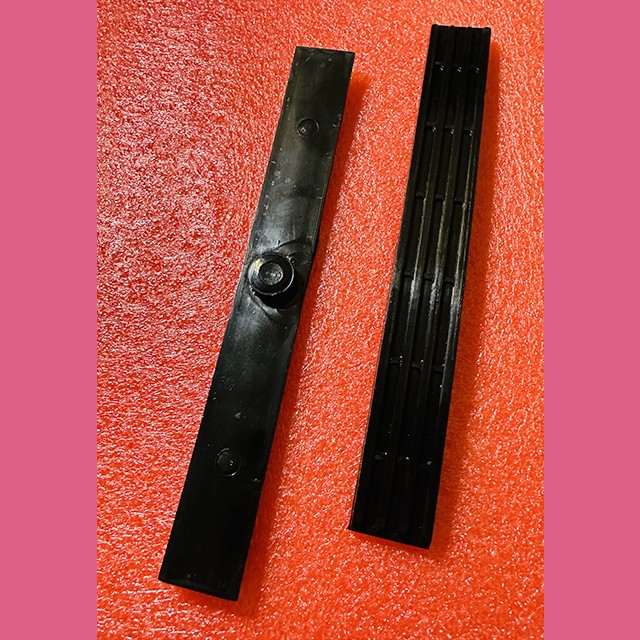 Вкладыш башмака кабины 25х200 мм FAA380F500 Otis Россия