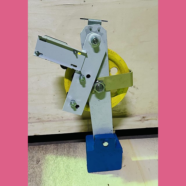 Устройство натяжное в сборе с блоком D=210мм канат 7,8мм 0411.01.00.010А МЛЗ