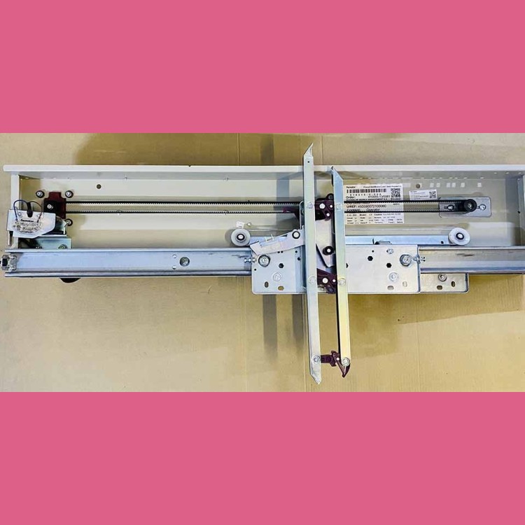 Привод дверей кабины в сборе ( проем 800, Model CS, твухстворчатый телескопический правый, контроллер VVVF4+ Fermator, электродвигатель VVVF Fermator, отводка CDL-CSV2CD200 Fermator)