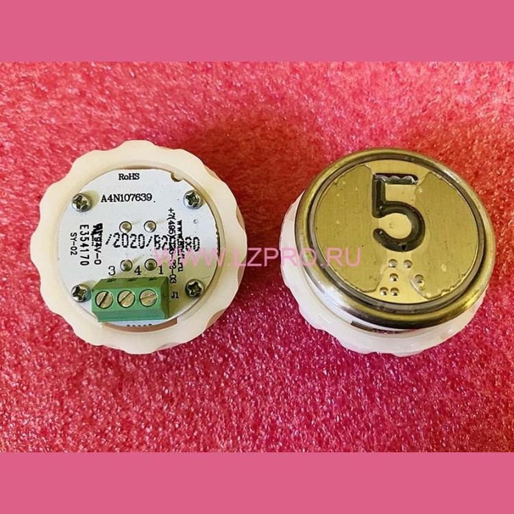 Кнопочный модуль с шрифтом Брайля "5" разъём под винт A4N107639 MA2D04-D-R-05 ЩЛЗ КМЗ