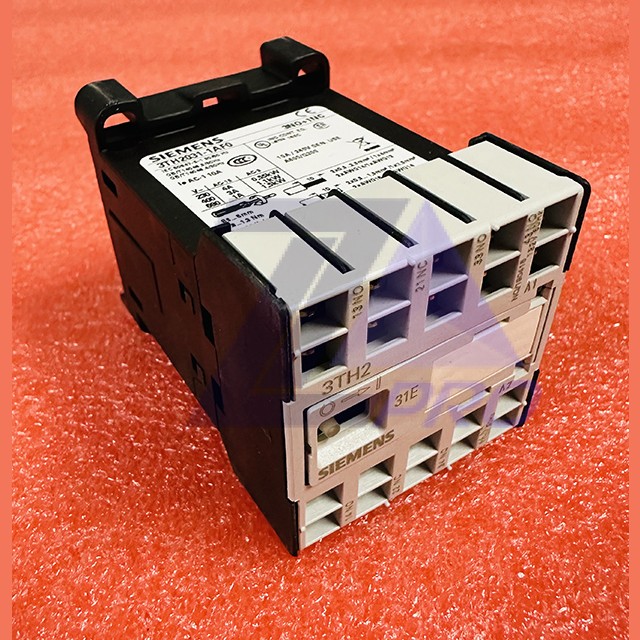 Вспомогательный контактор 110V 3NO+1NC 3TH2031-1AF0 Siemens
