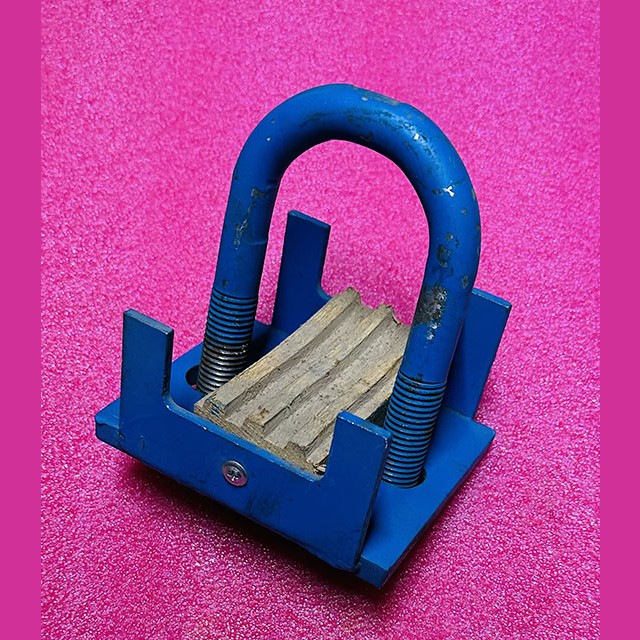 Струбцина для шкива 525х3х10 0471.32.00.010А МЛЗ