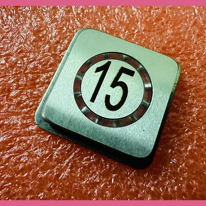 Толкатель квадратный 15 кнопочного модуля ВКЛ13А-7