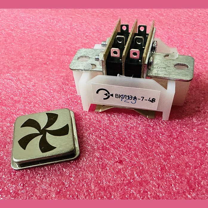 Модуль кнопочный квадратный ВЕНТИЛЯТОР ВКЛ13А-7-48 ДС730835582.1