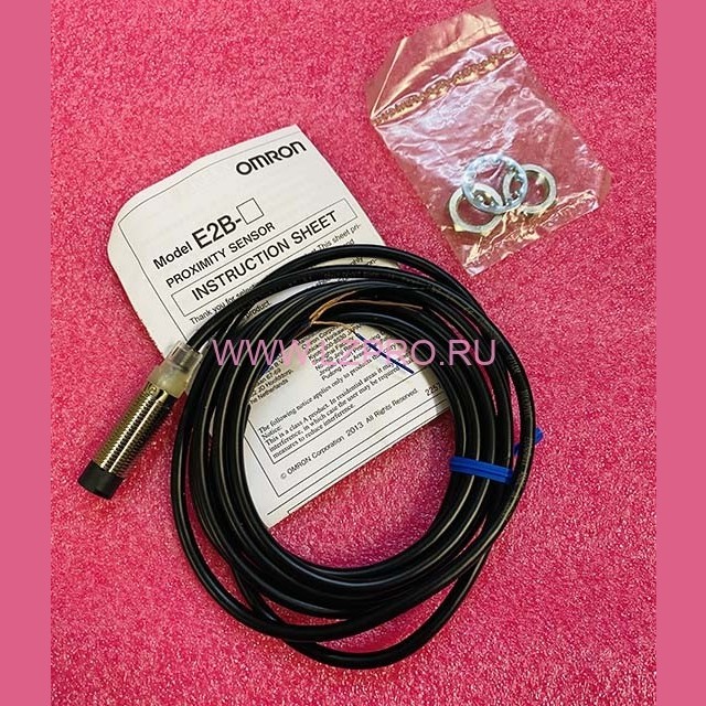Датчик сенсорный 10-30 VDC кабель 2 м PNP NO E2B-M12KN05-WP-B1
