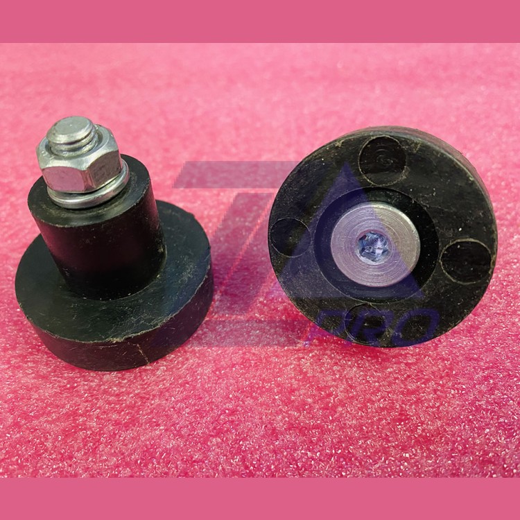 Ролик замка дверей шахты D-40мм H-30мм 0411Е.06.05.095 ЩЛЗ