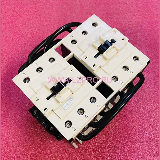 Пускатель электромагнитный ПМ12-063551 УХЛ4 Б 220В 2з+2р 65А ТЭ