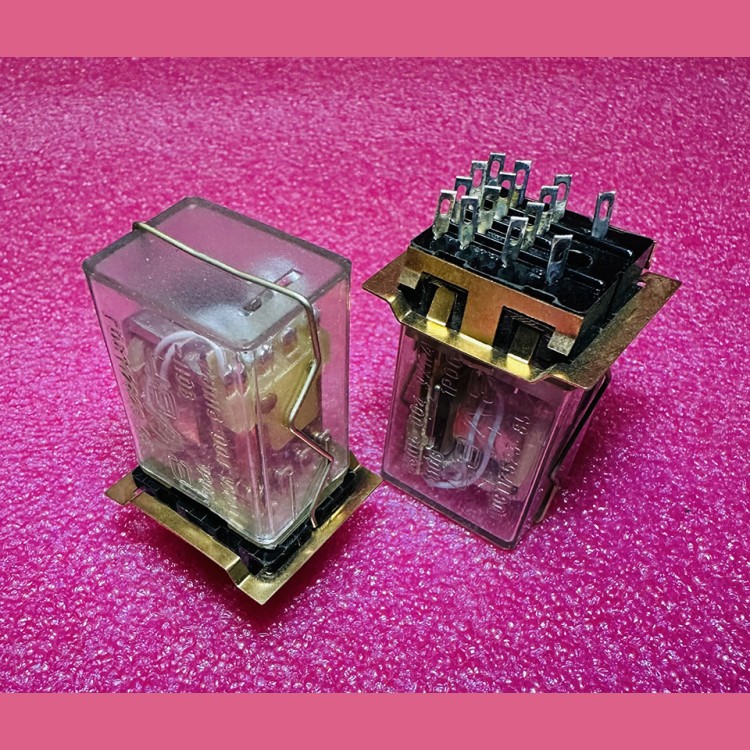 Реле промежуточное РЭП18-004 УХЛ4 -110В