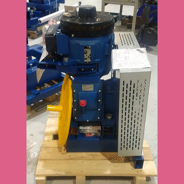 ​Лебедка 13 VTR ZAA9676B1