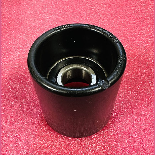 Ролик D=60мм W=36мм H=64мм прижимной батареи поручня эскалатора ECO3000 DEE2173045 Kone