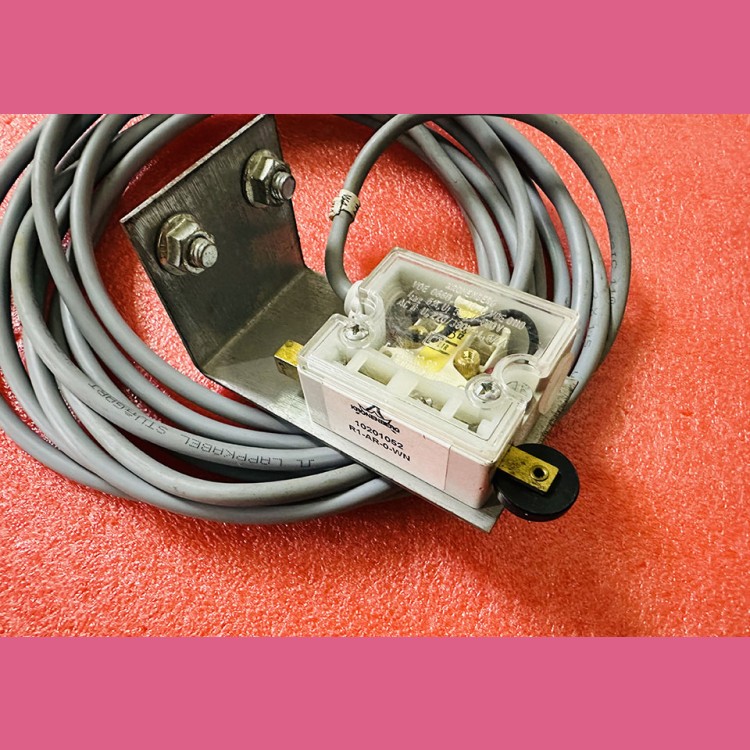 Выключатель 10201052 R1-AR-0-WN KRONENBERG