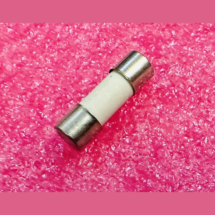 Предохранитель керамический ВП1-1 5А 250В (4,0х15мм)