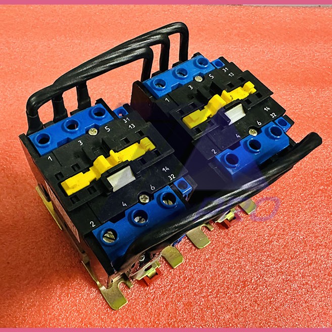 Пускатель электромагнитный 110В 63А ПМЛ-4560М 0*4А Etal